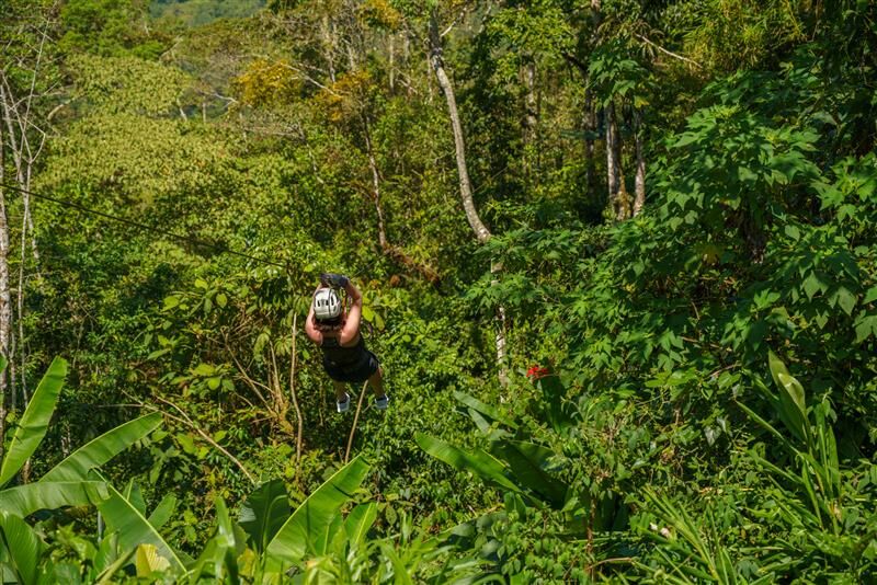 a8de7ad3-fb54-4abe-b099-40e17f1a7aef a8de7ad3-fb54-4abe-b099-40e17f1a7aef