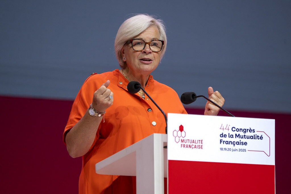 catherine-vautrin-ministre-du-travail-de-la-sant-des-solidarits-et-des-familles_54599442872_l