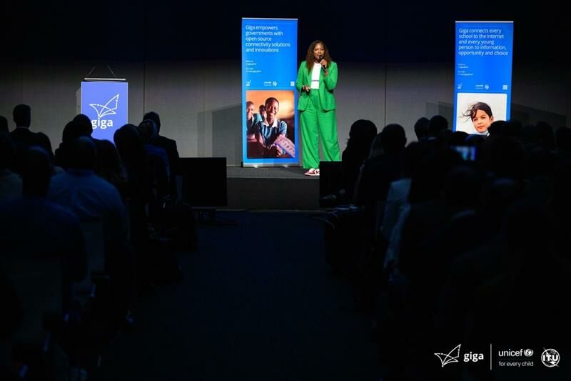 d4f460b0-0929-4691-bb68-68d8938fdee5 d4f460b0-0929-4691-bb68-68d8938fdee5