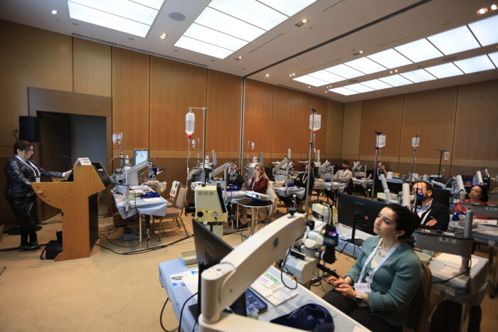 Wetlab basic suturing techniques_01.03_KM_5N0A2297 Wetlab basic suturing techniques_01.03_KM_5N0A2297