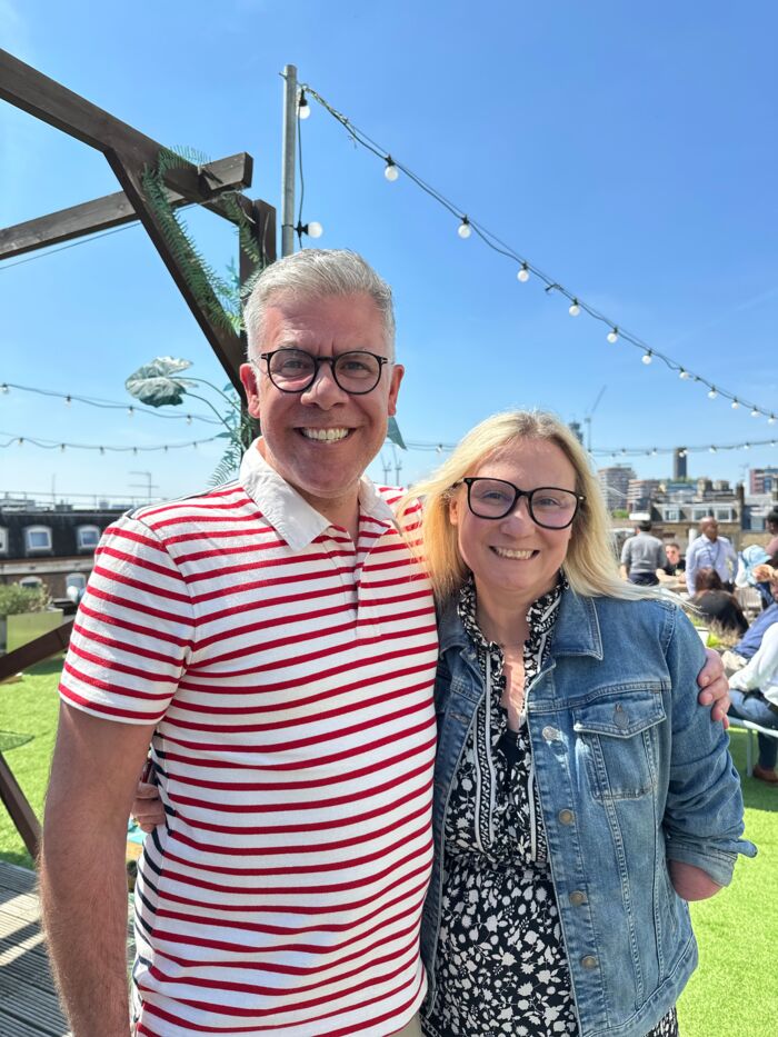 00003MCI UK TEAM 00003MCI UK TEAM